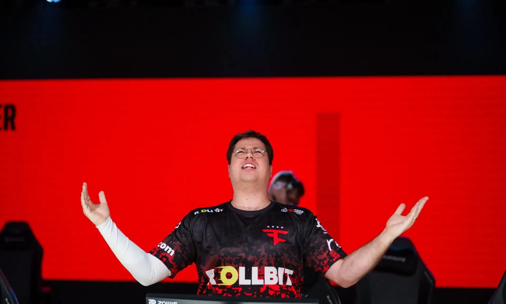 Prediction for MOUZ vs FaZe