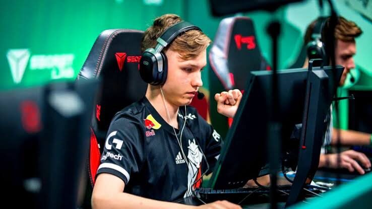 top cs2 players 2026 m0NESY